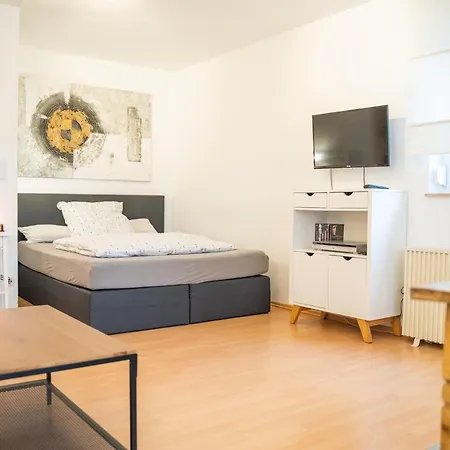 Apartment Und Wg-doppelzimmer Sonnenhalde Tuebingen