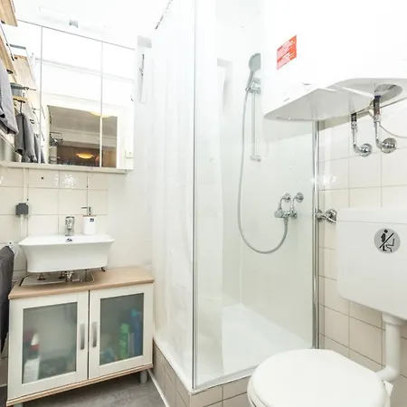 Apartamento Und Wg-doppelzimmer Sonnenhalde *